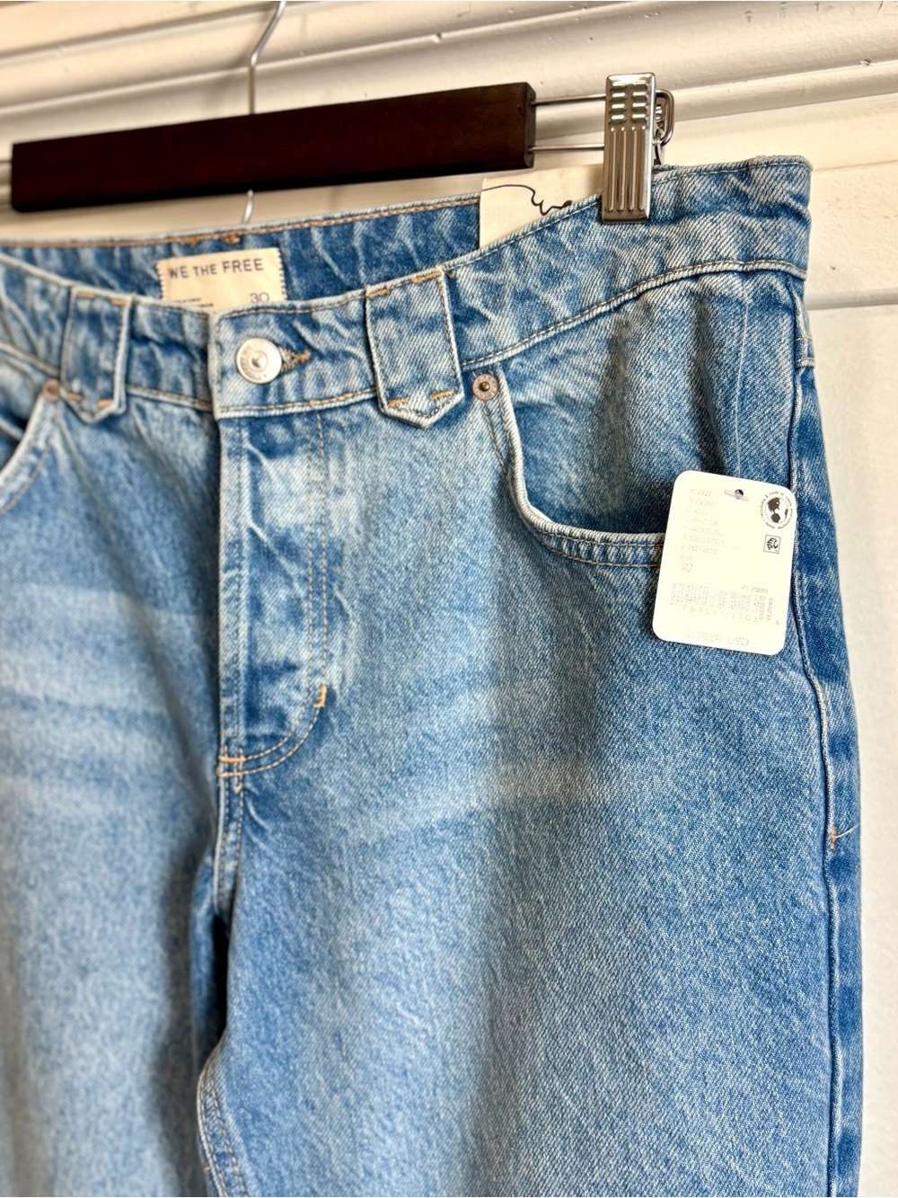 Free People Flora Low Rise Bootcut Jeans Botton Pocket Mai Tai Sky color NWT 30 - Picture 6 of 14